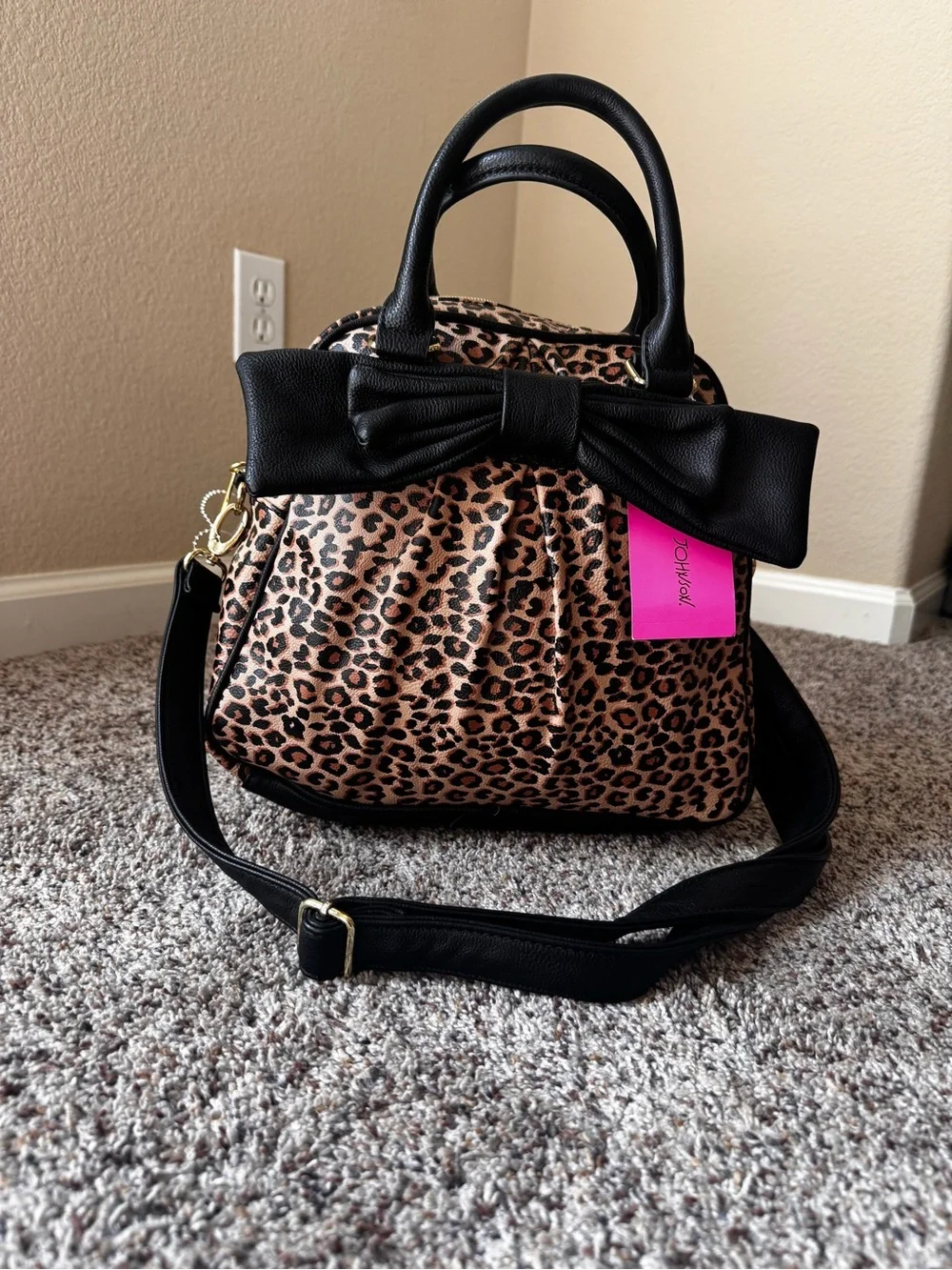 NWT Betsey Johnson Cheetah Leopard Bow Dome Satchel Crossbody Purse
